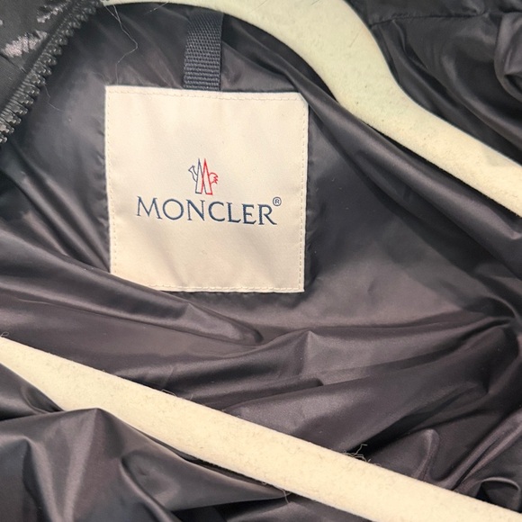 Moncler Black Patterned Jacket with Fur Trim - Picture 6 of 10